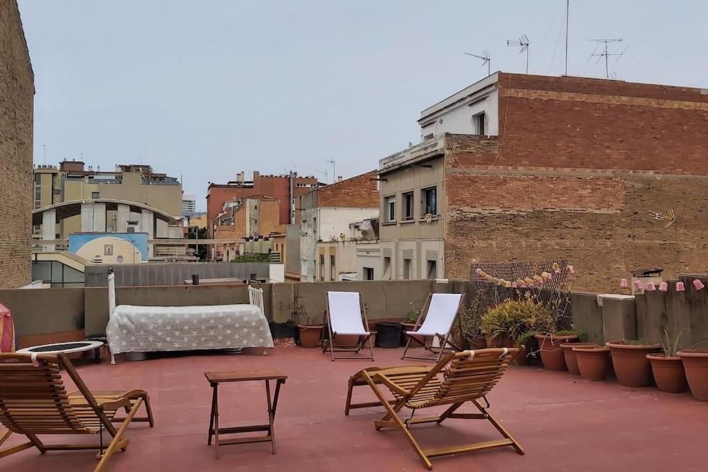 Small Room In Sants With Huge Terrace Barcelona Zewnętrze zdjęcie