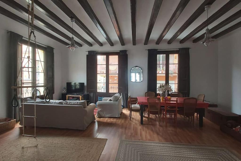 Small Room In Sants With Huge Terrace Barcelona Zewnętrze zdjęcie