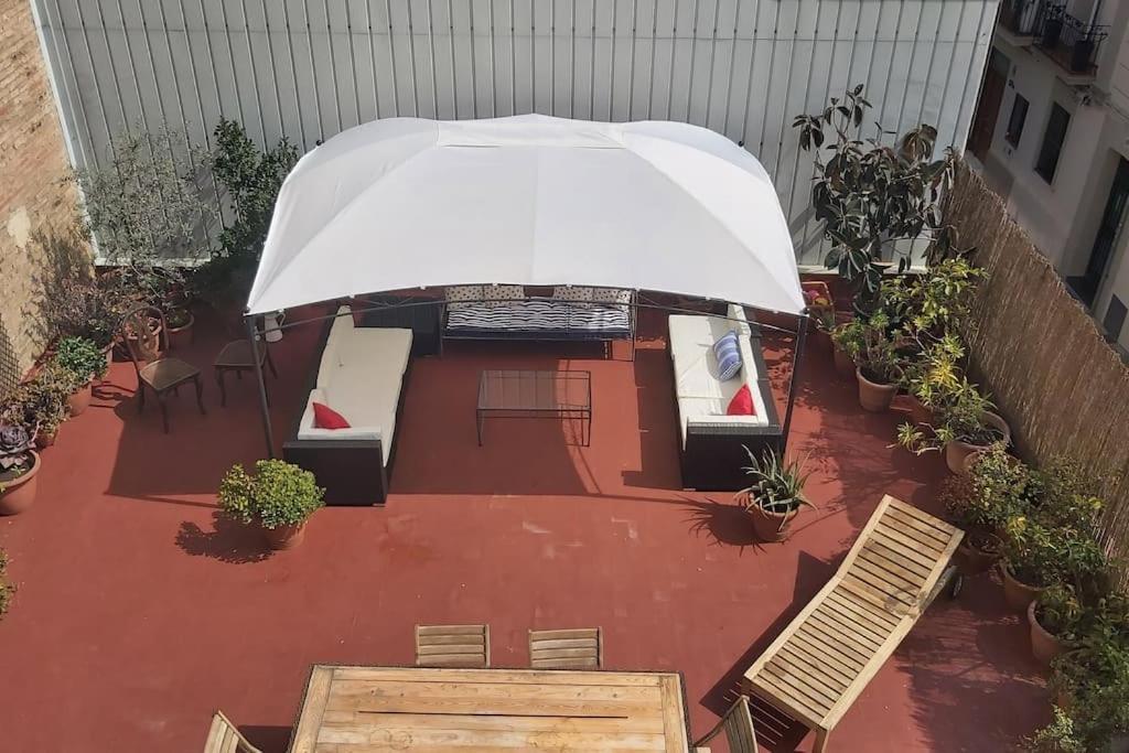 Small Room In Sants With Huge Terrace Barcelona Zewnętrze zdjęcie